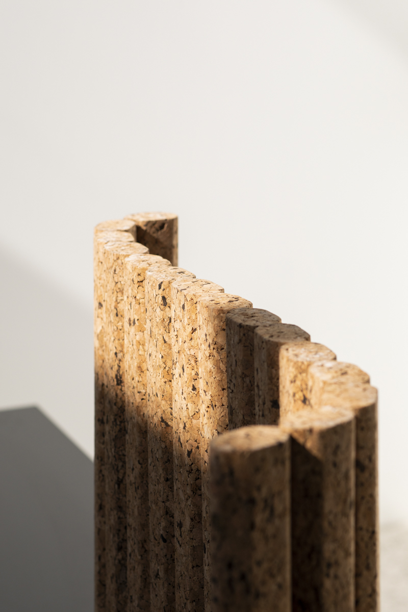 Montado Cork: Organize home offices and workspaces with warmth, acoustic benefits, and calming scents, designed with Studio Corkinho.